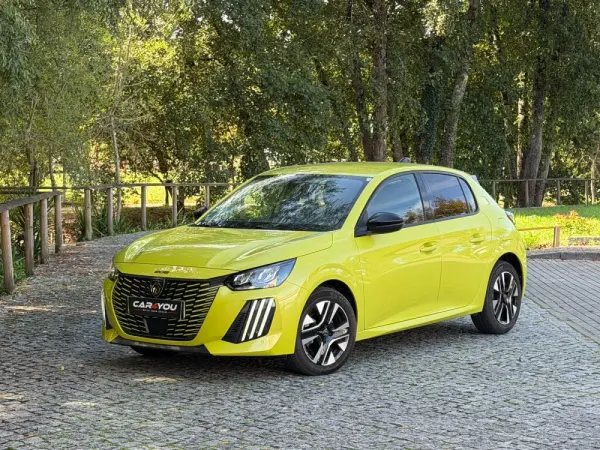 Peugeot 208 1.2 PureTech Allure 1