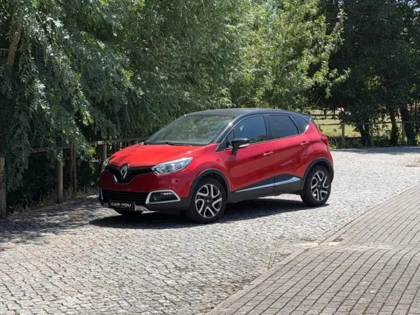 Renault Captur TCe 120 EDC Helly Hansen 13
