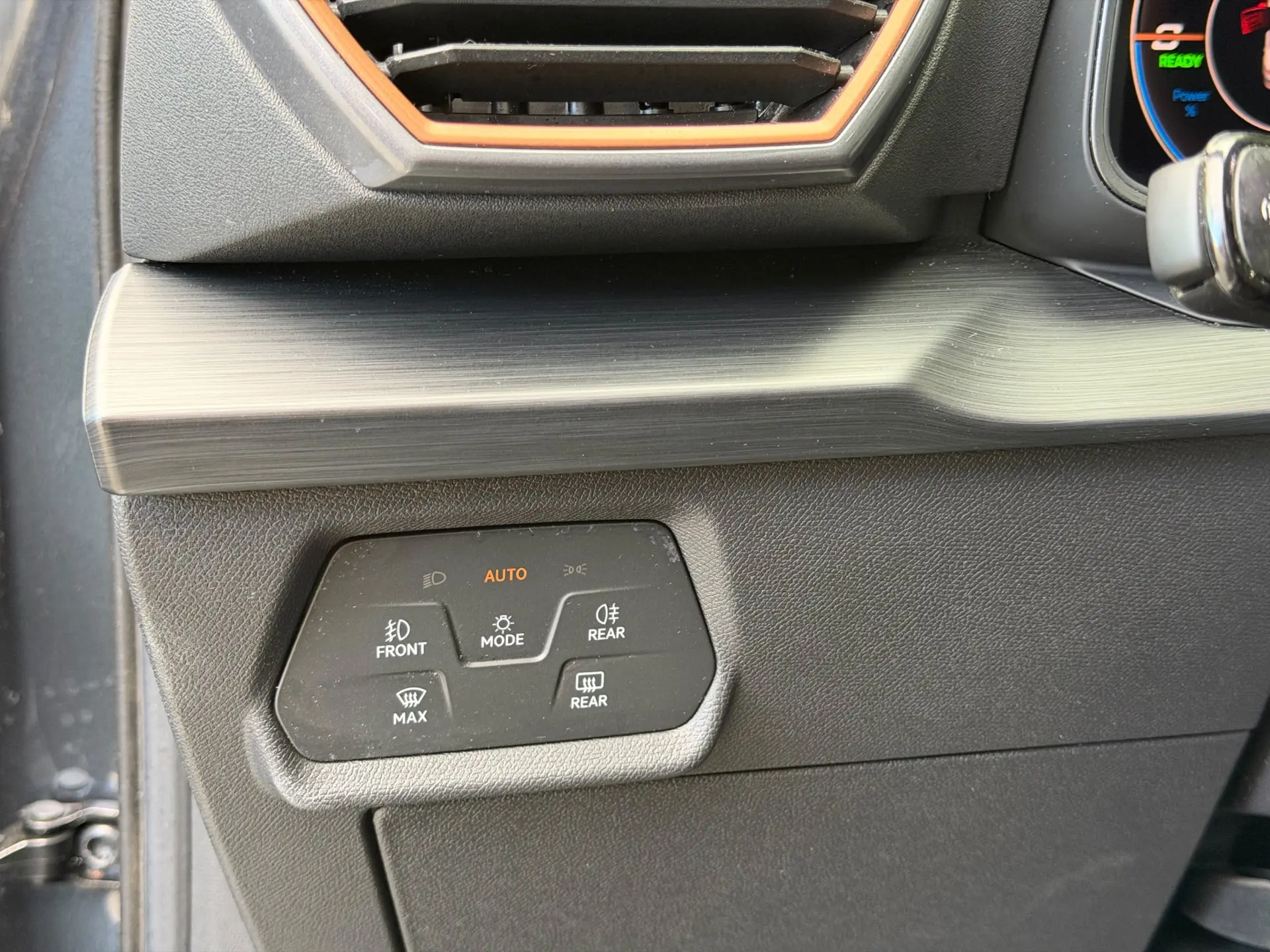 Cupra Formentor 1.4 e-Hybrid DSG 25