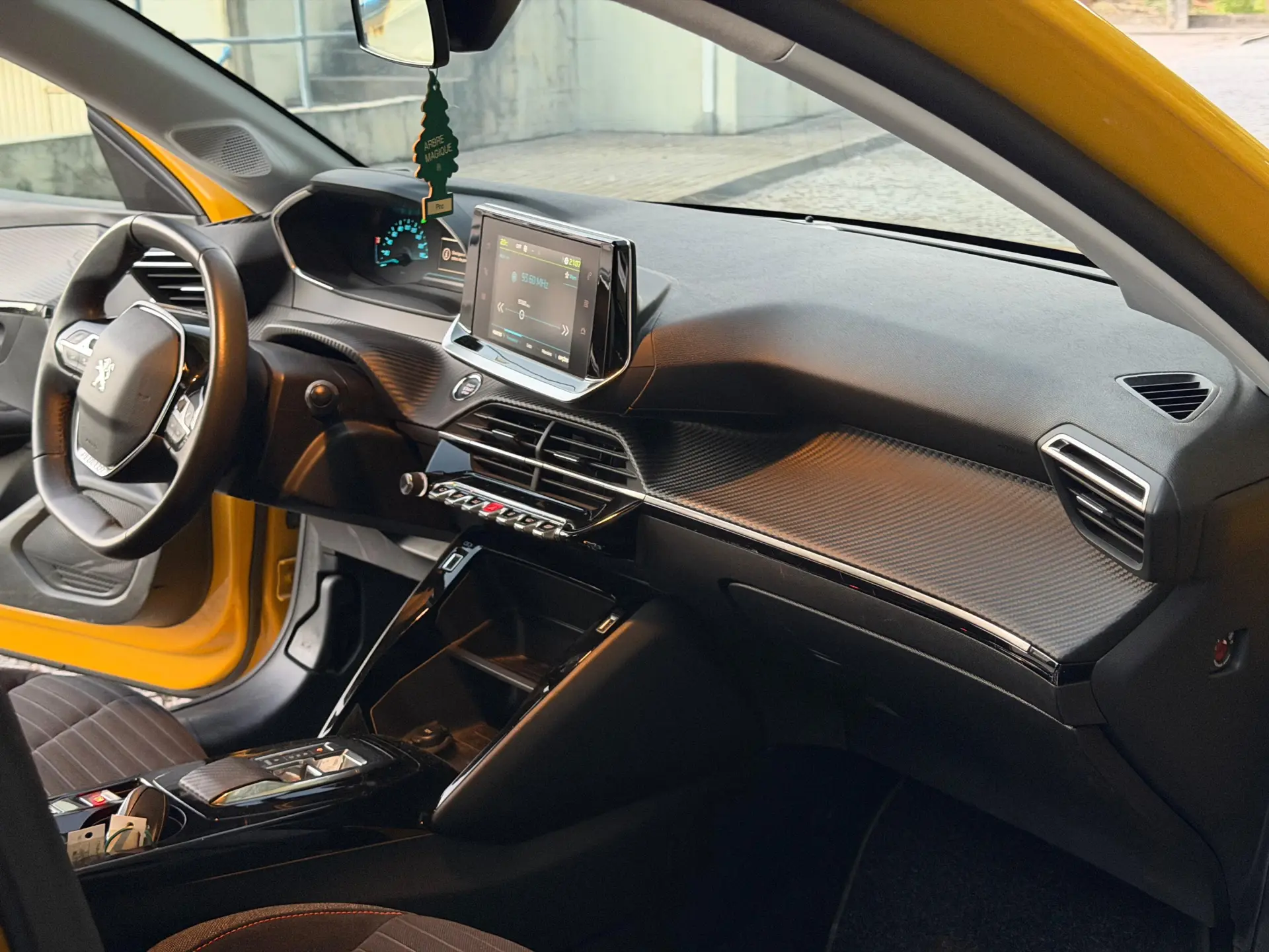 Peugeot e-208 Active 18