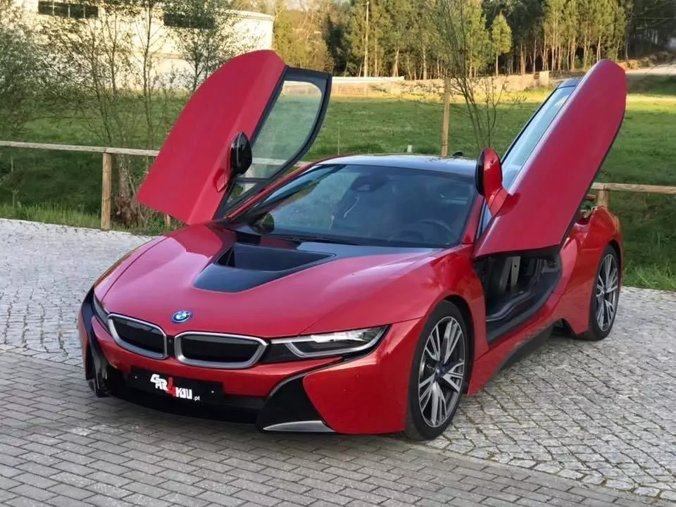 BMW i8 Coupé E-Drive 6