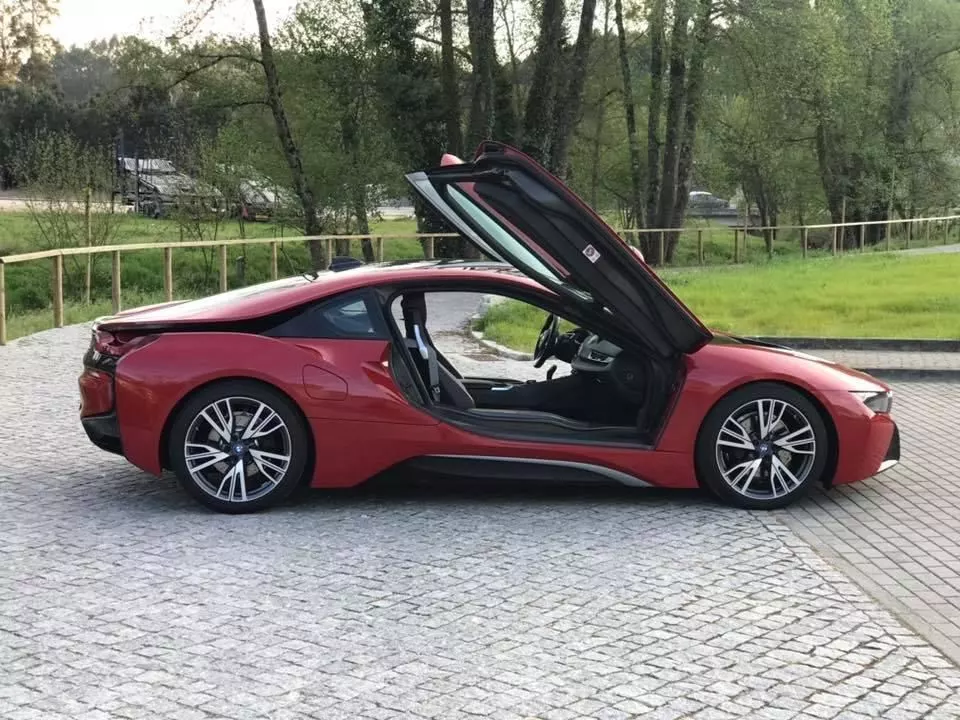 BMW i8 Coupé E-Drive 7