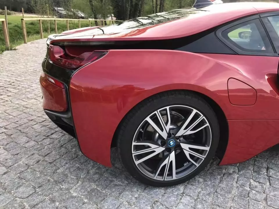 BMW i8 Coupé E-Drive 13