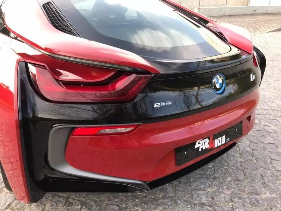 BMW i8 Coupé E-Drive 14