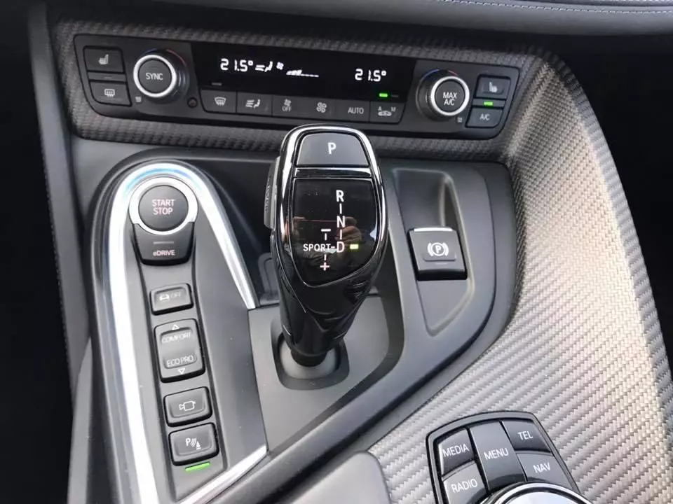 BMW i8 Coupé E-Drive 21