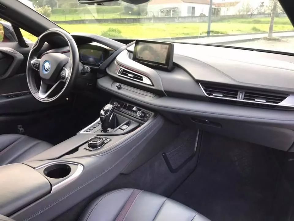 BMW i8 Coupé E-Drive 28