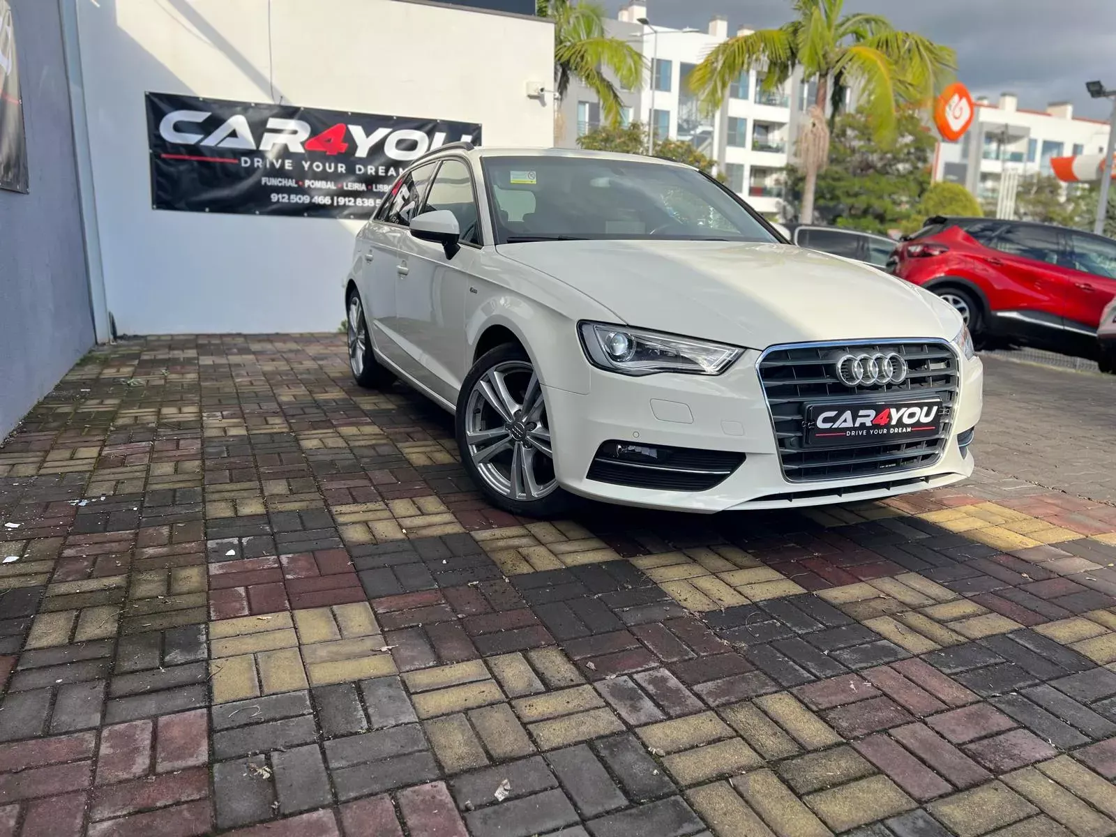 Audi A3 Sportback 1.6 TDi S-line 8