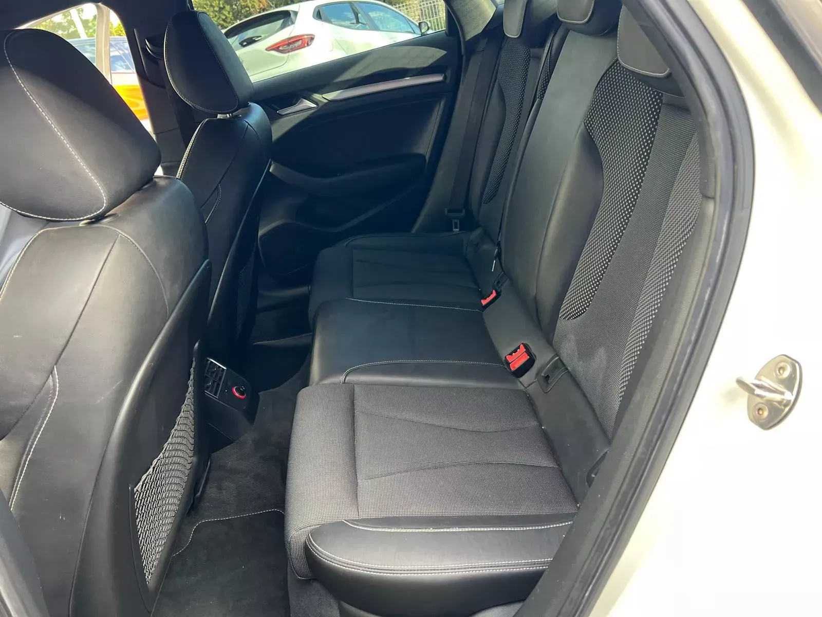 Audi A3 Sportback 1.6 TDi S-line 15