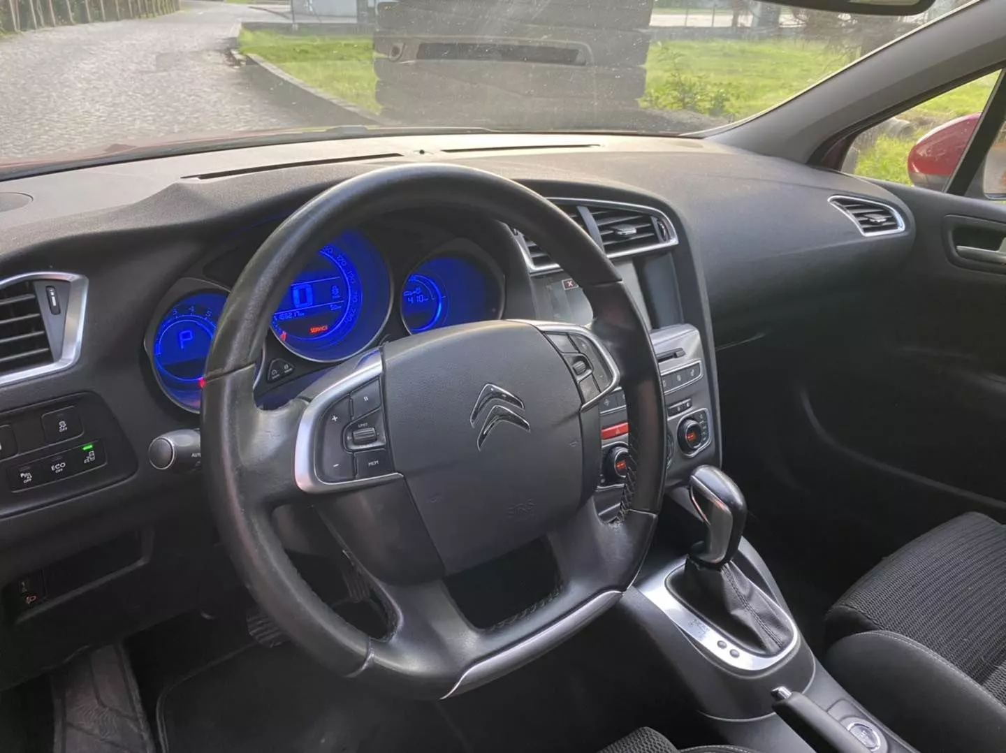 Citroën C4 1.6 BlueHDi Feel EAT6 21