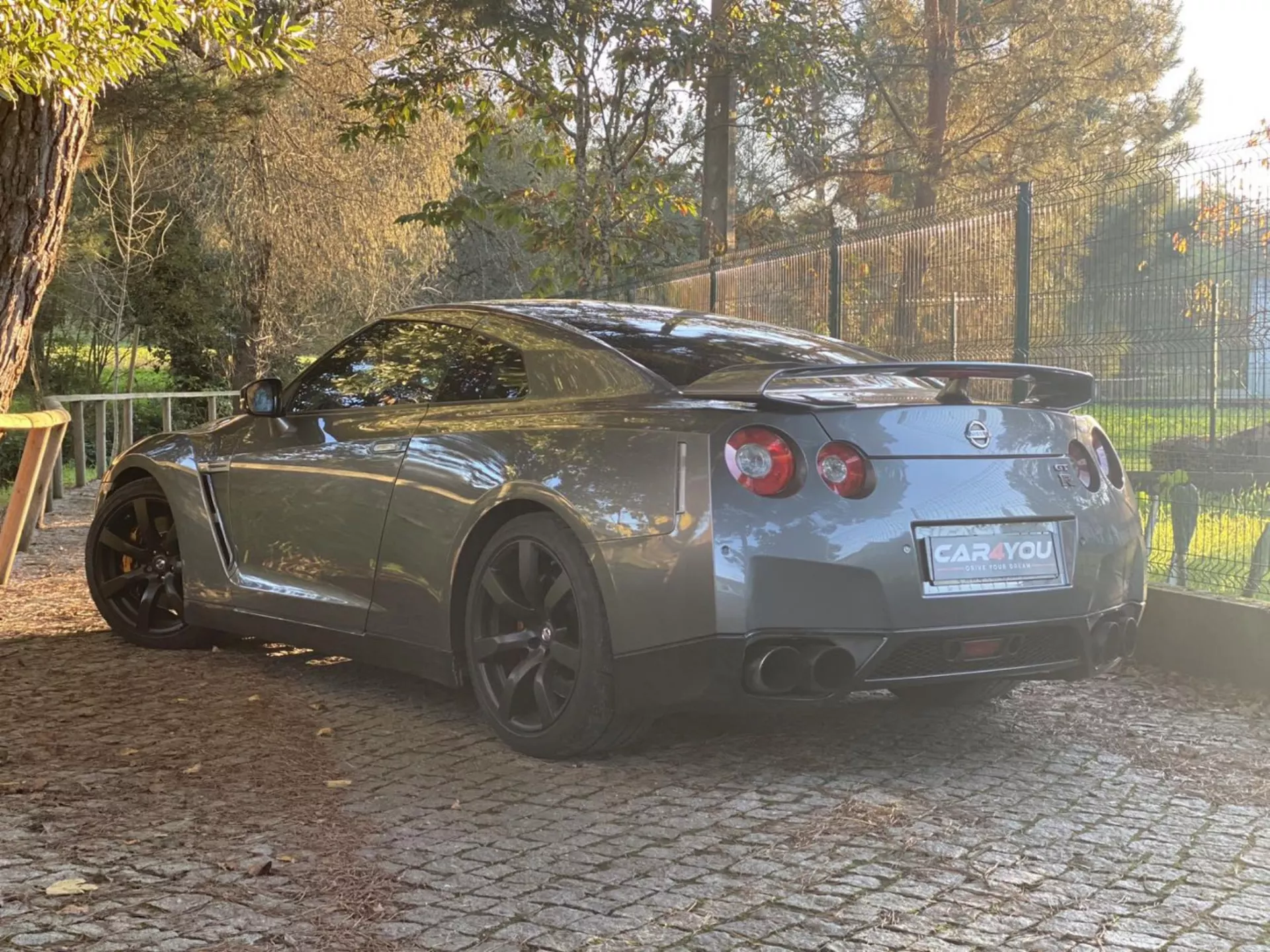 Nissan GT-R 3.8 V6 Premium Edition 6