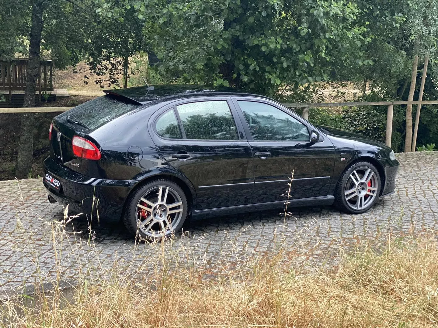 SEAT Leon 1.8 T Cupra R 10