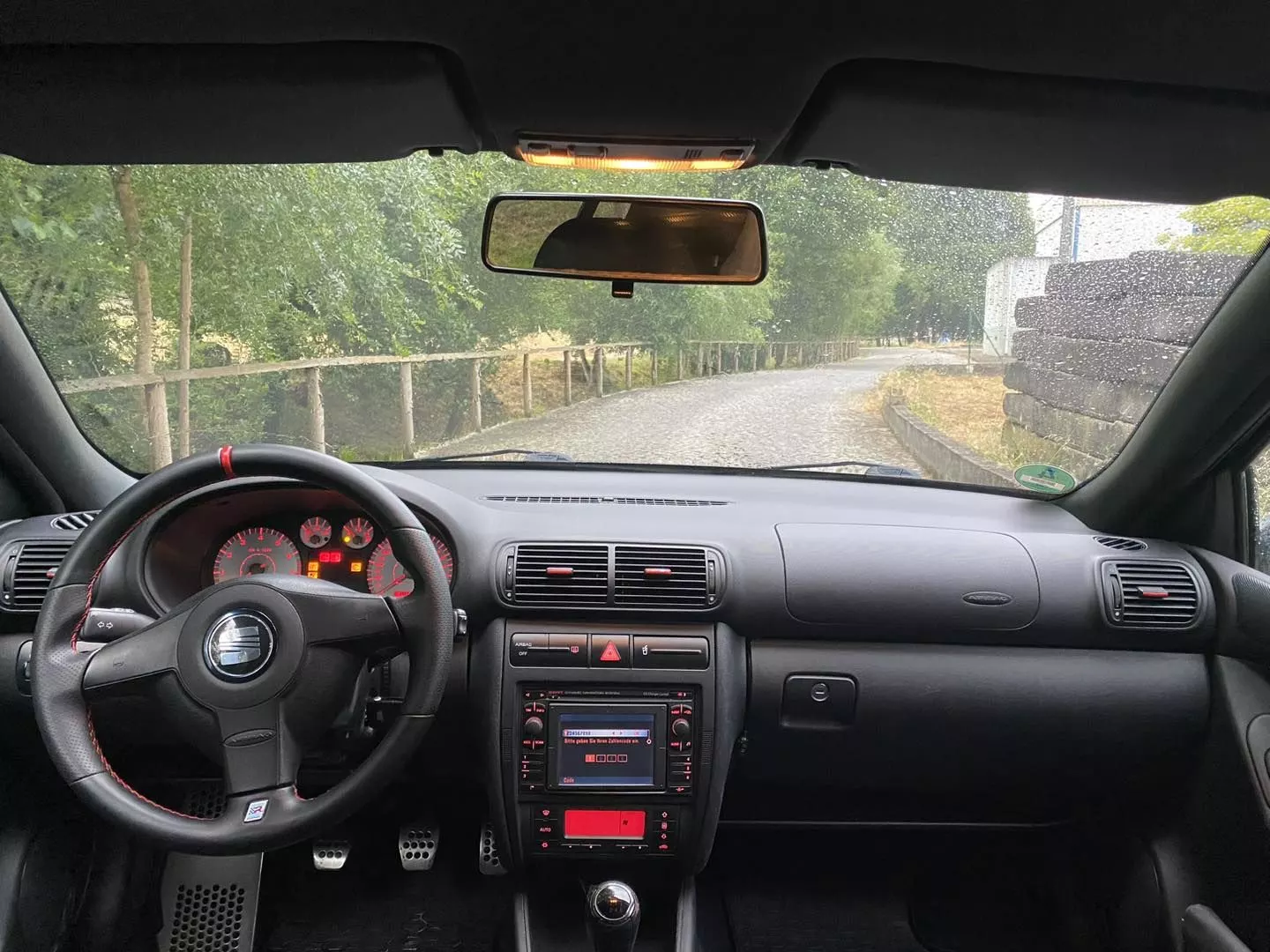 SEAT Leon 1.8 T Cupra R 18