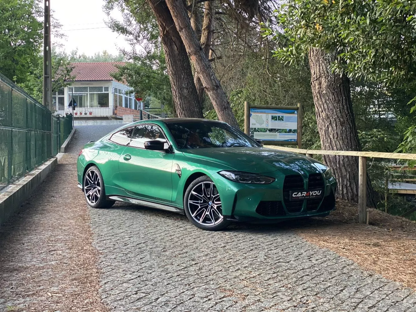 BMW M4 Competition 3