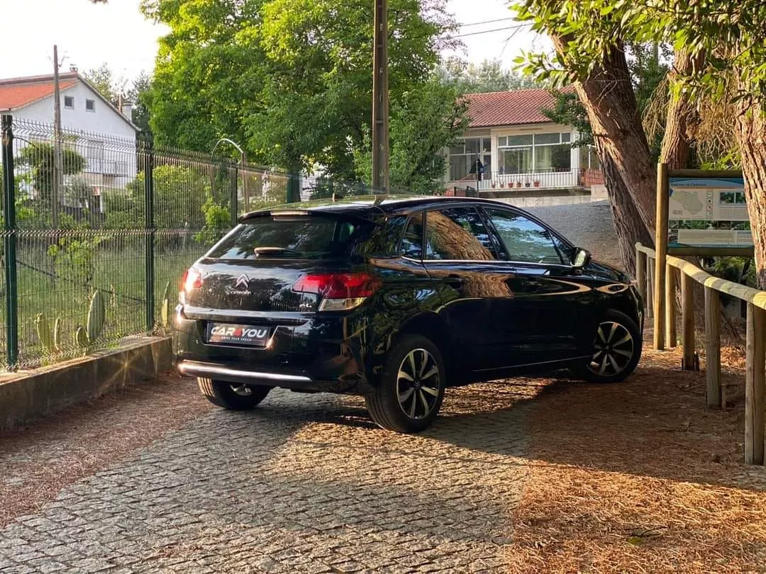 Citroën C4 1.6 BlueHDi Feel EAT6 2