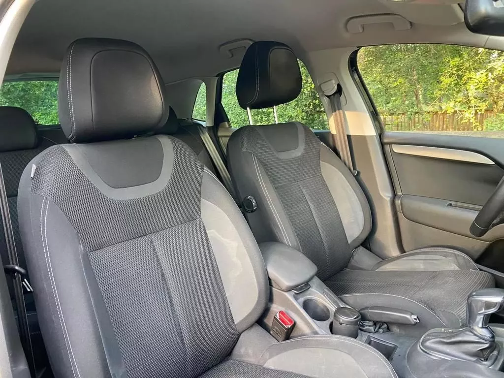 Citroën C4 1.6 BlueHDi Feel EAT6 28