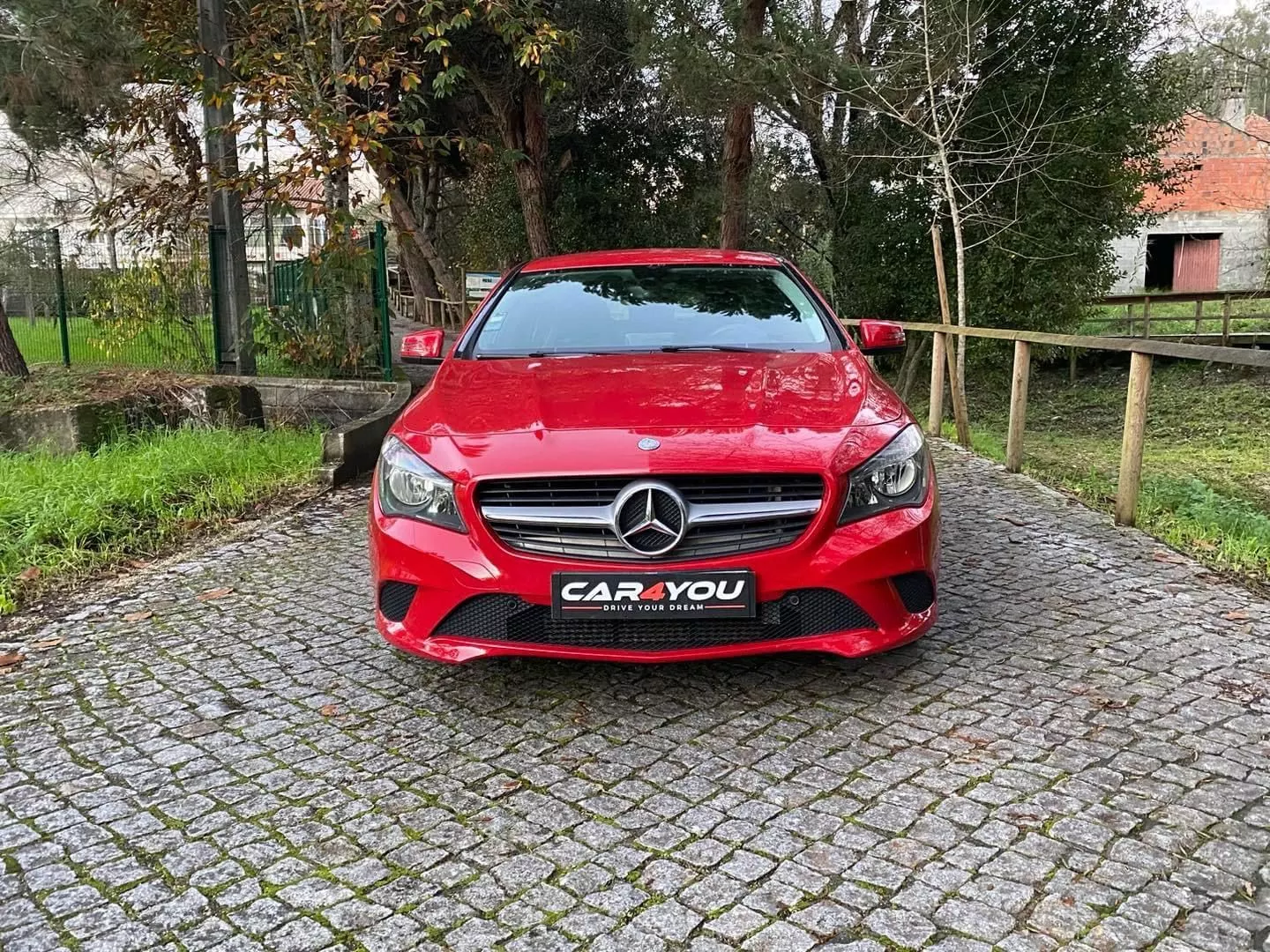 Mercedes-Benz CLA 200 d Shooting Brake Urban 7