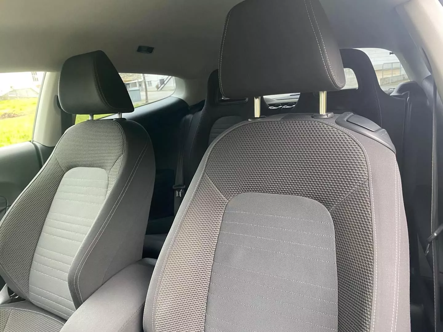 Volkswagen Scirocco 2.0 TDI Sport 29