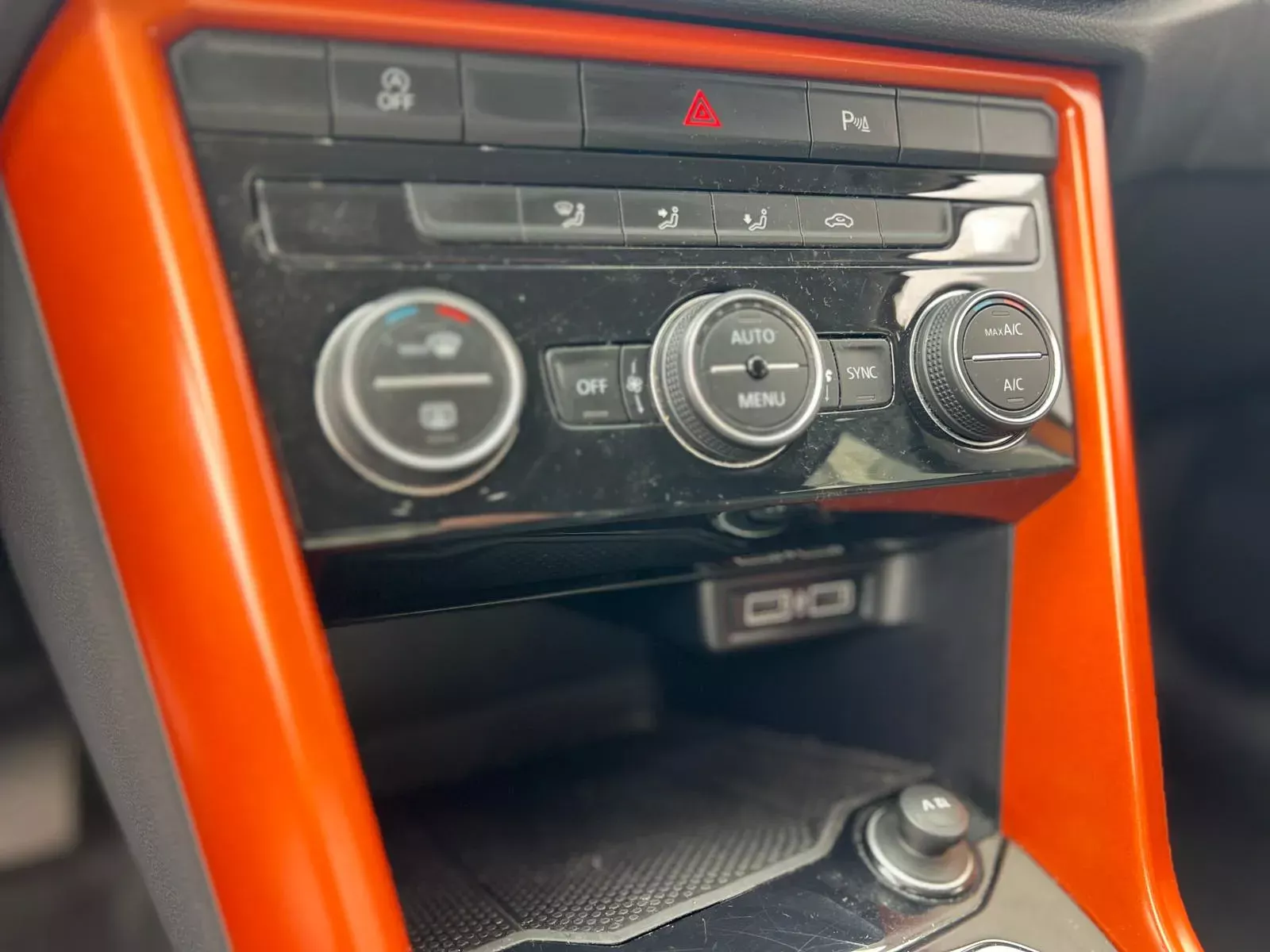 Volkswagen T-Roc 1.0 TSI Style 14