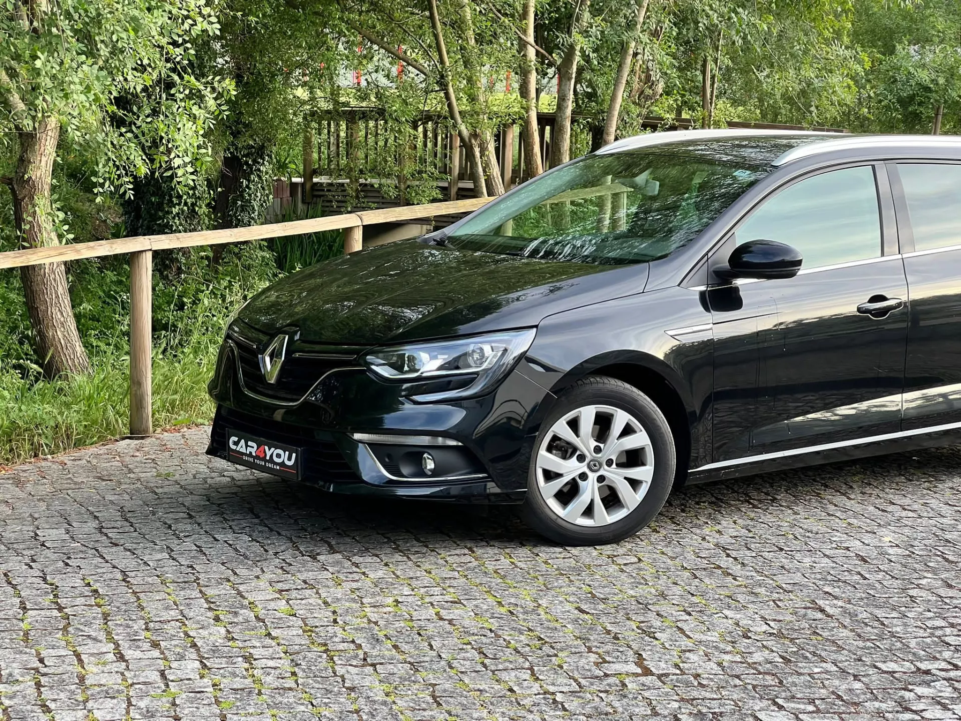 Renault Mégane Sport Tourer 1.3 TCe Limited 5