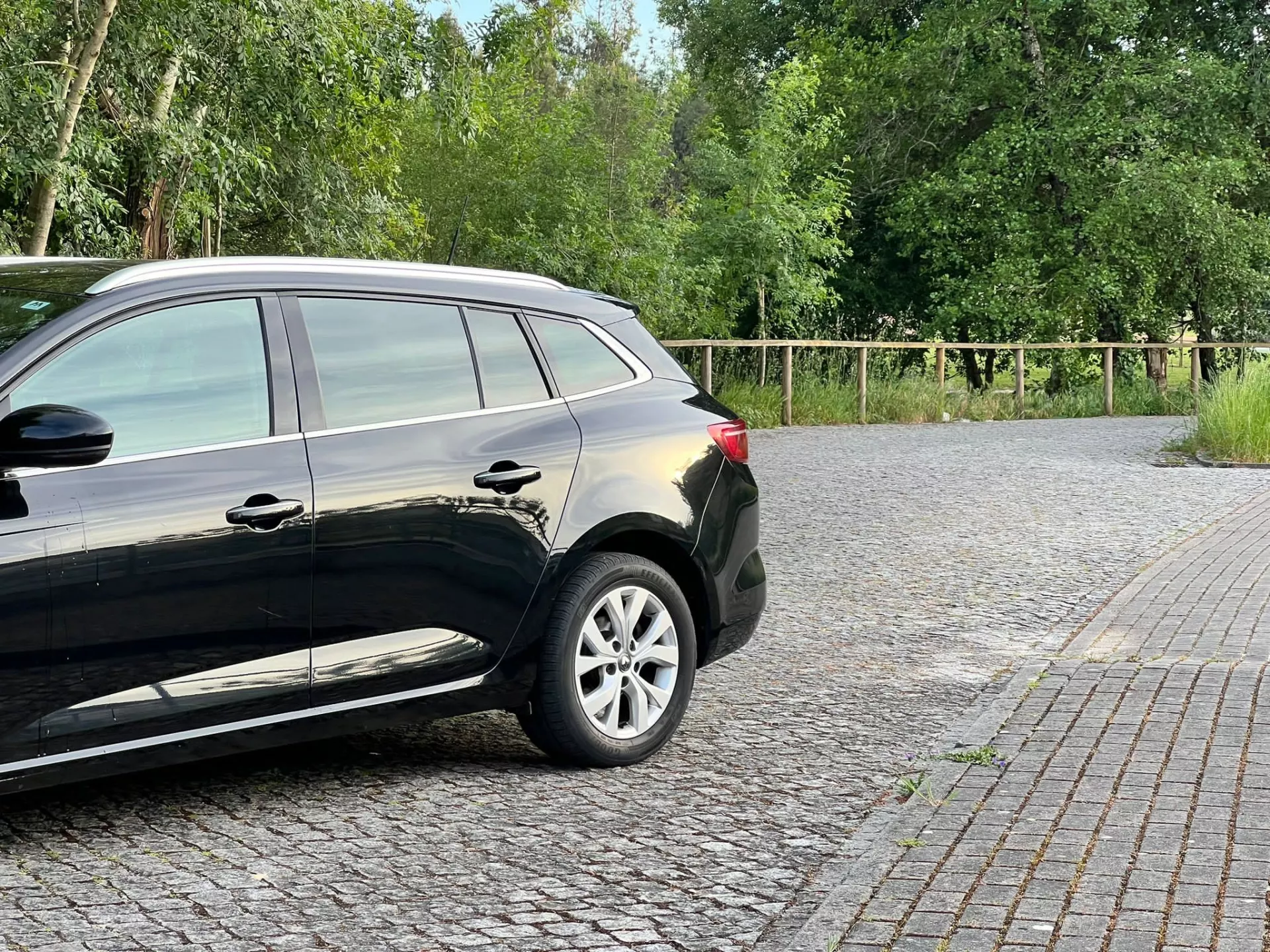 Renault Mégane Sport Tourer 1.3 TCe Limited 6