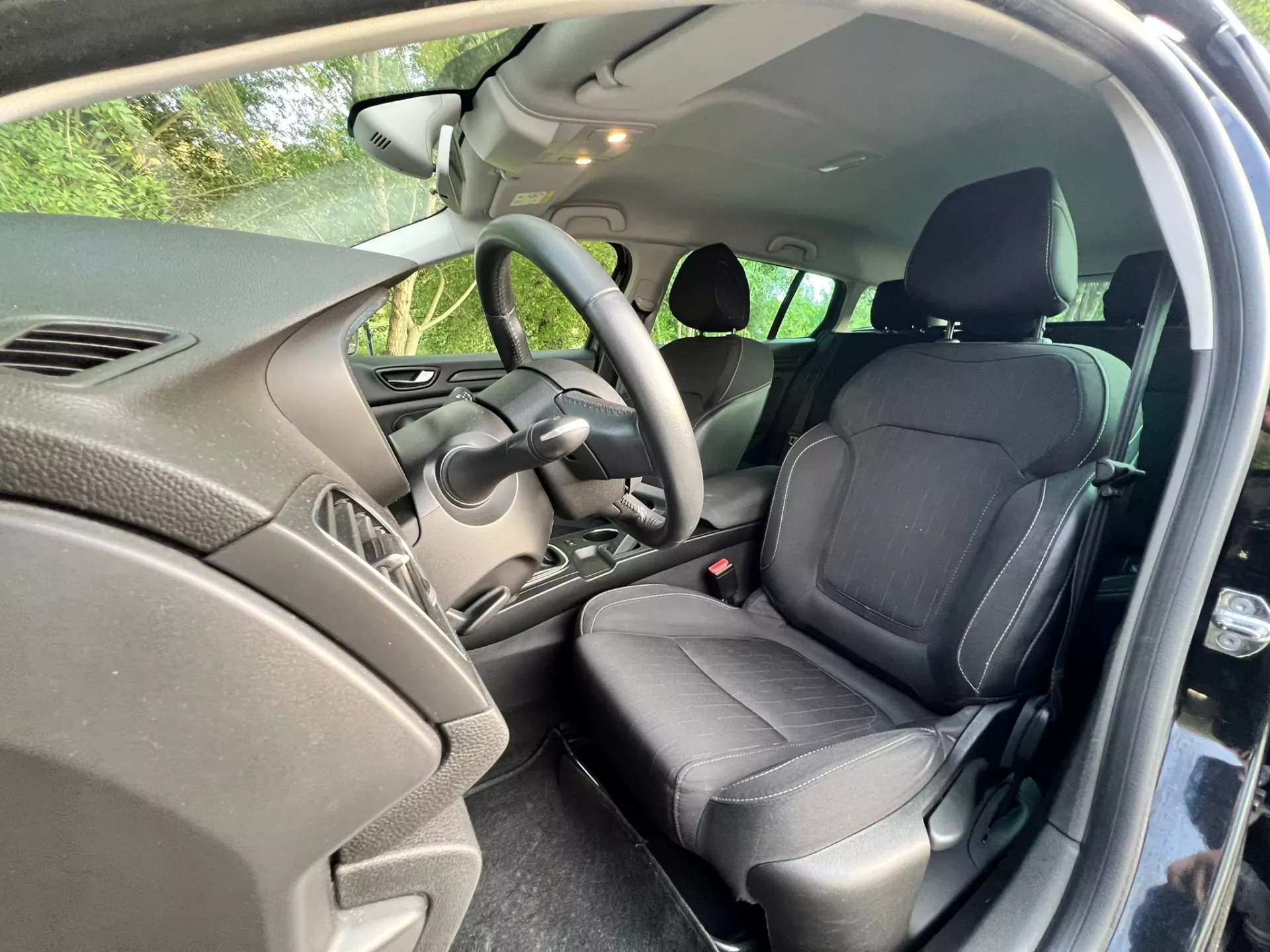 Renault Mégane Sport Tourer 1.3 TCe Limited 23