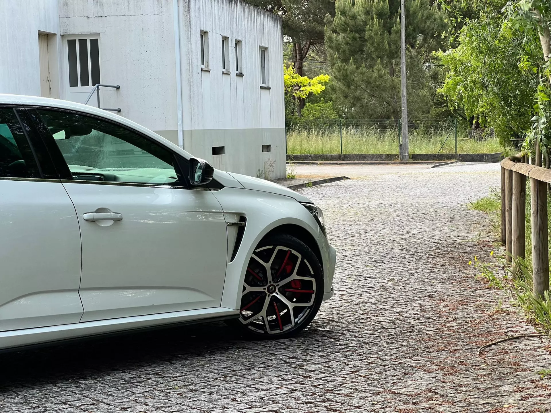 Renault Mégane 1.8 TCe R.S. Trophy EDC 7