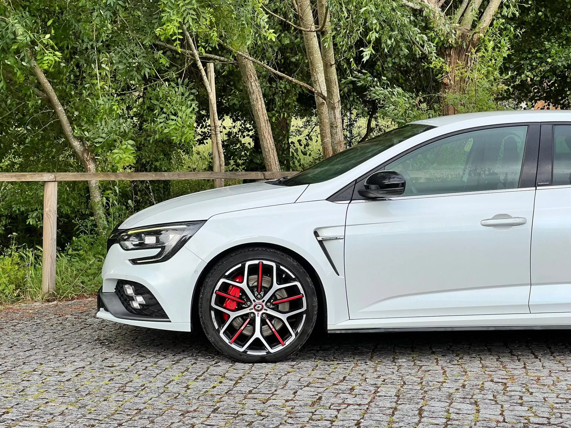 Renault Mégane 1.8 TCe R.S. Trophy EDC 17