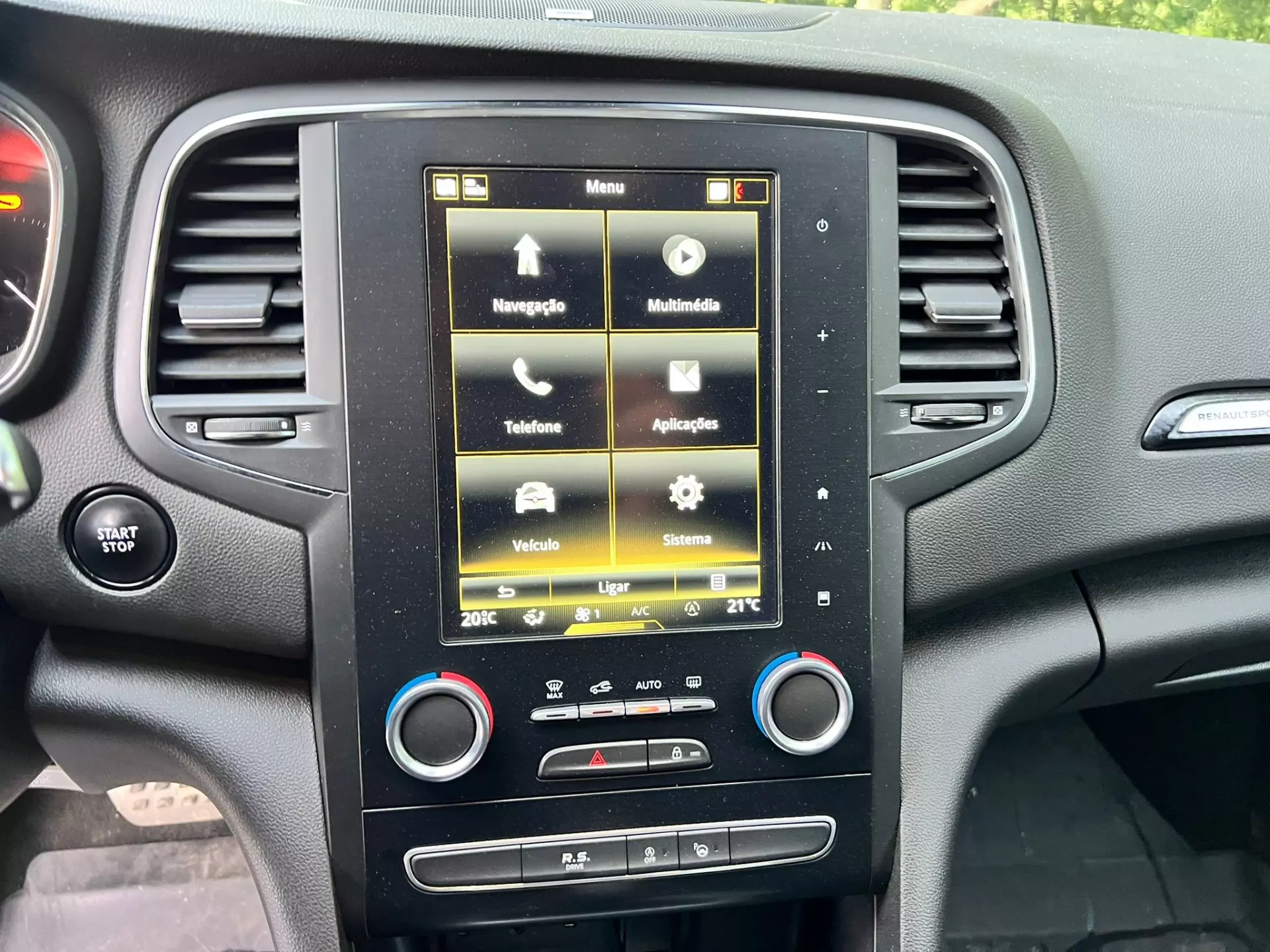 Renault Mégane 1.8 TCe R.S. Trophy EDC 23