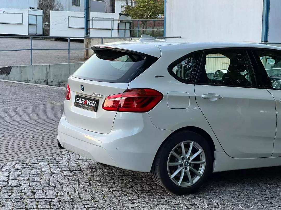 BMW 225xe Active Tourer Advantage 5