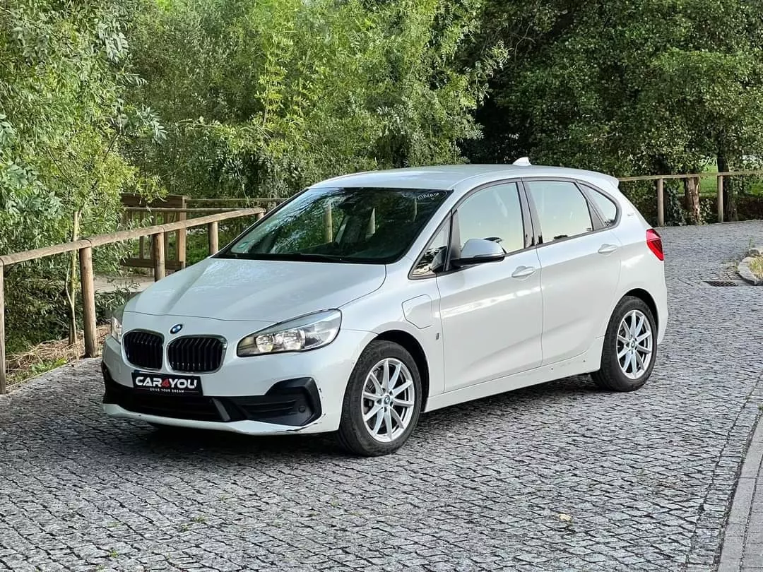 BMW 225xe Active Tourer Advantage 12
