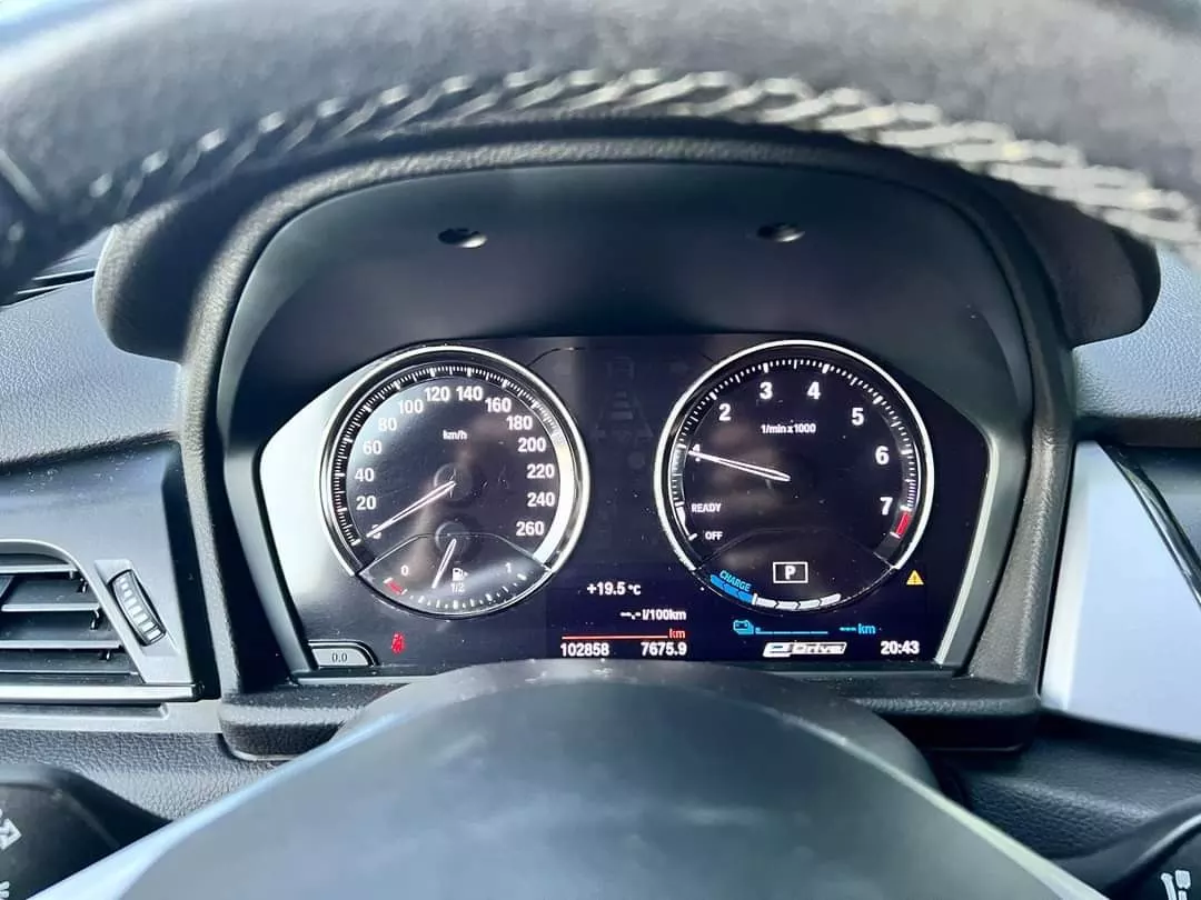 BMW 225xe Active Tourer Advantage 23