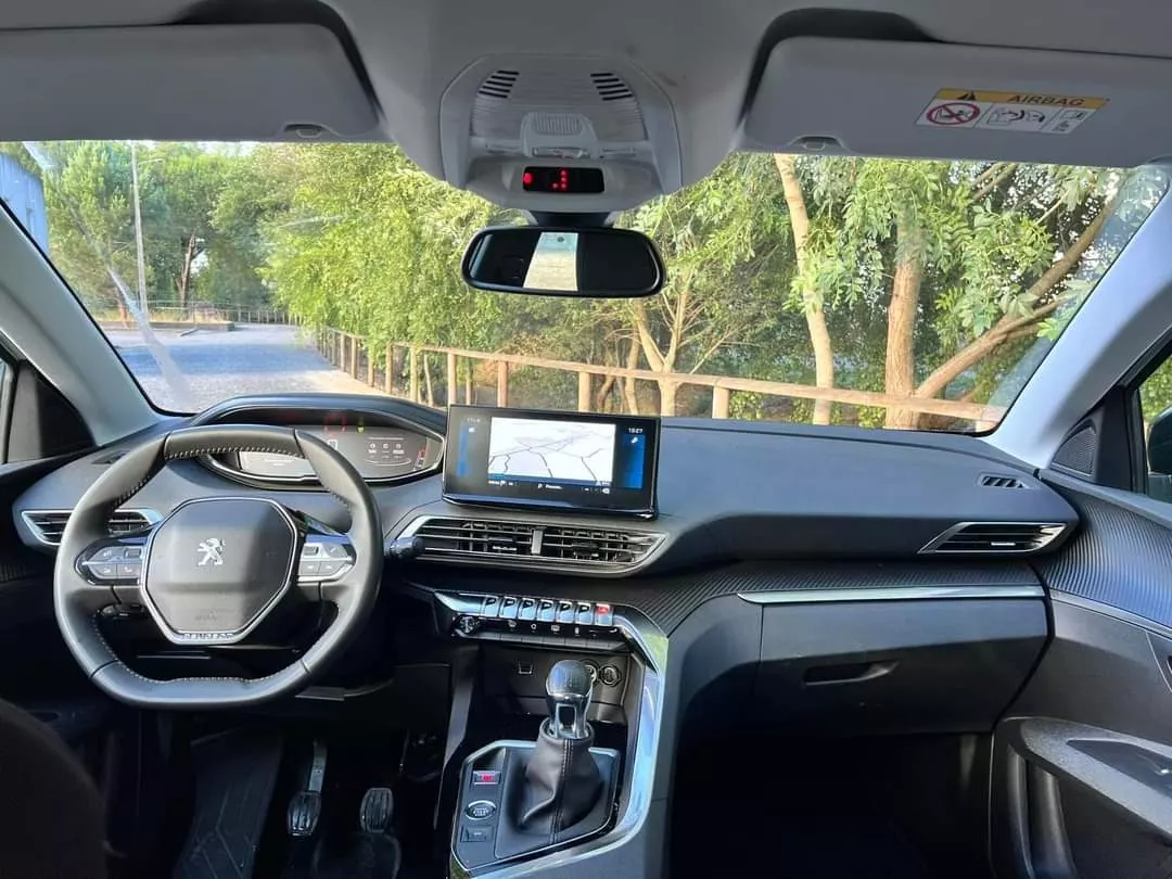 Peugeot 3008 PureTech 130 Stop & Start GPF Active Pack 20