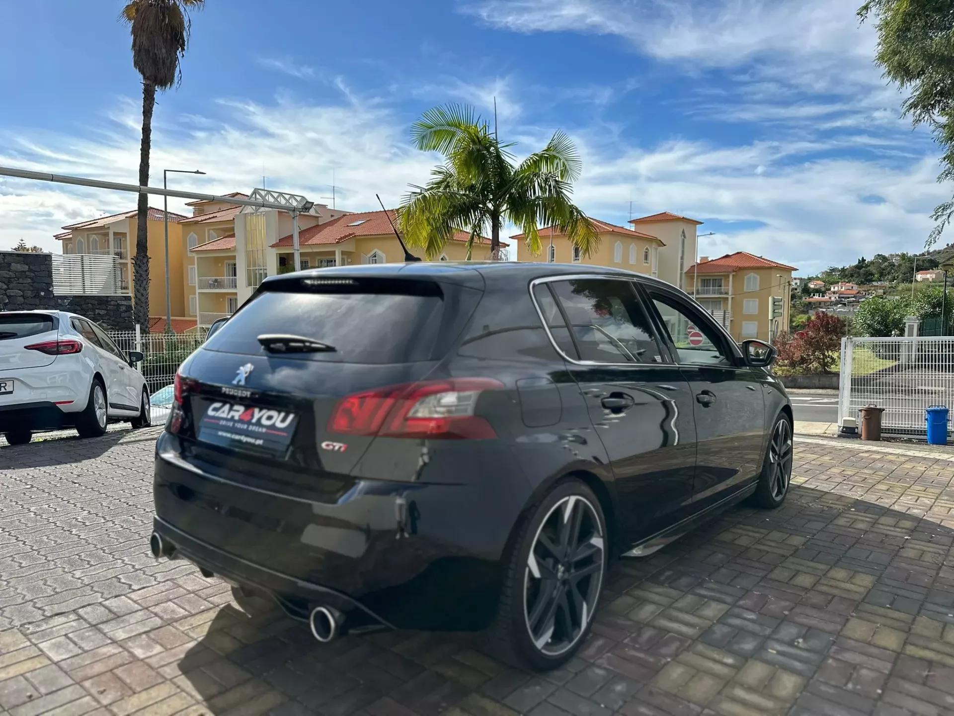 Peugeot 308 GTi by Sport 8