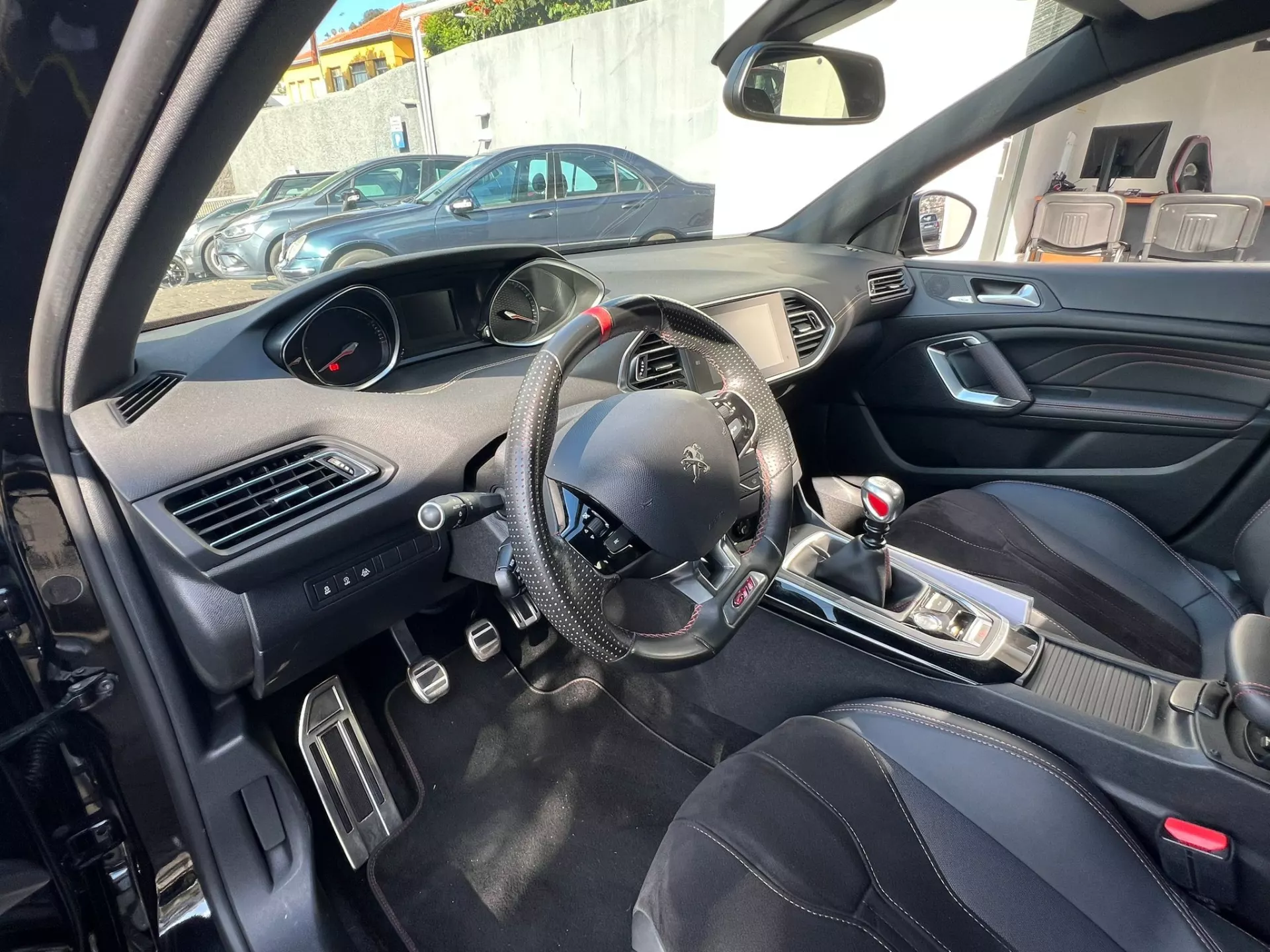 Peugeot 308 GTi by Sport 23