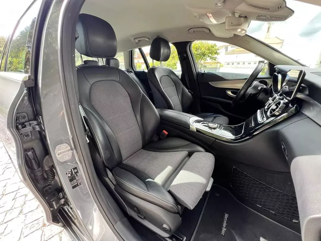 Mercedes-Benz C 200 d Avantgarde Aut. 27