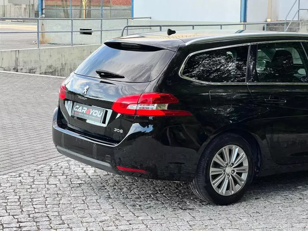 Peugeot 308 SW 1.5 BlueHDi Allure Pack 6