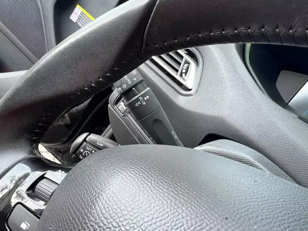 Peugeot 308 SW 1.5 BlueHDi Allure Pack 21