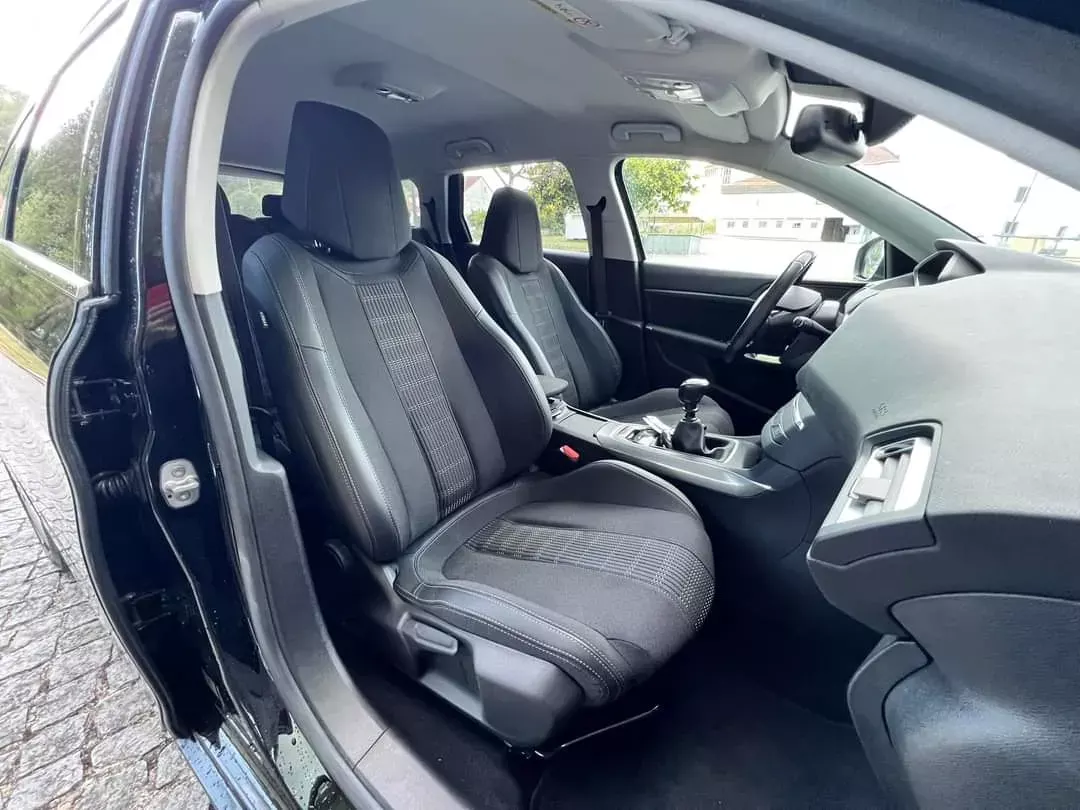 Peugeot 308 SW 1.5 BlueHDi Allure Pack 26