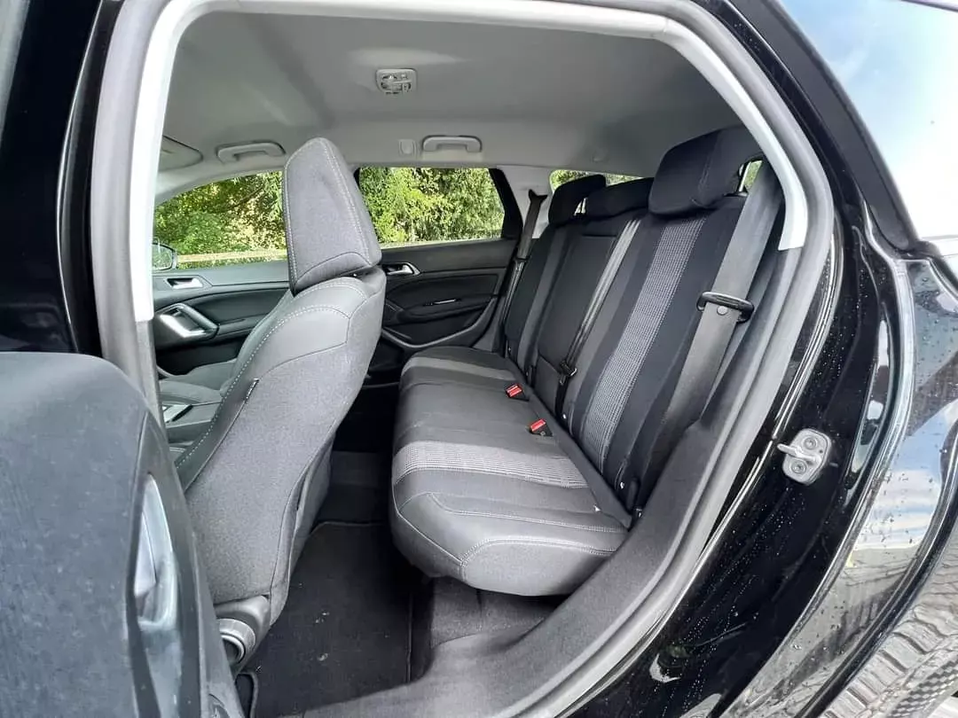 Peugeot 308 SW 1.5 BlueHDi Allure Pack 29