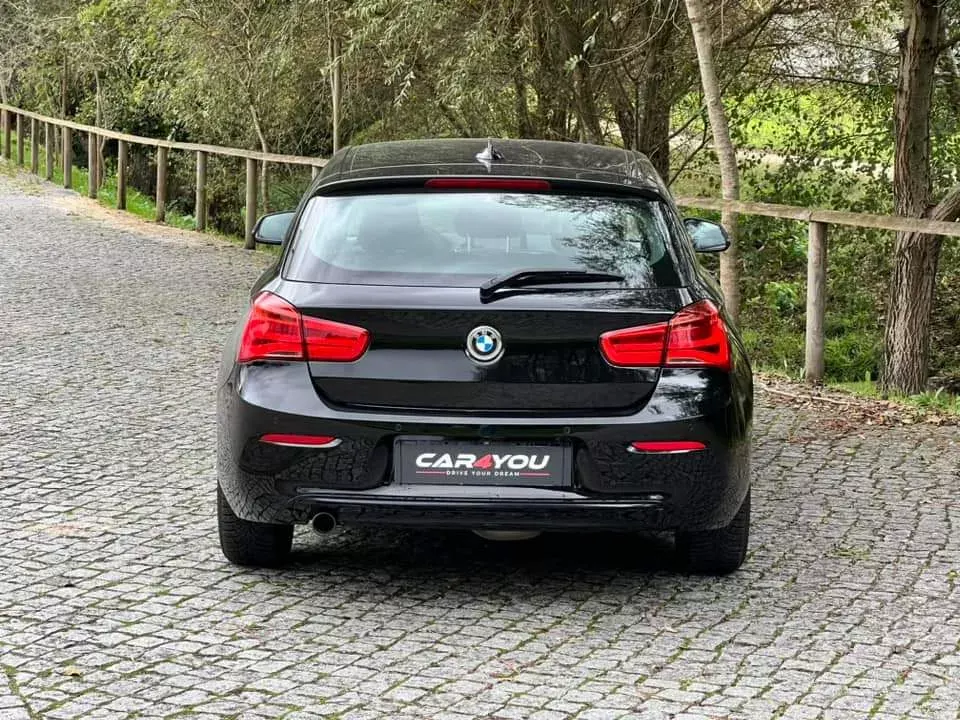 BMW 118 d Line Sport Auto 8