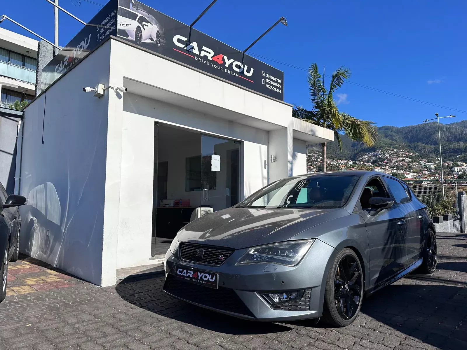 SEAT Leon 2.0 TDi FR S/S 9