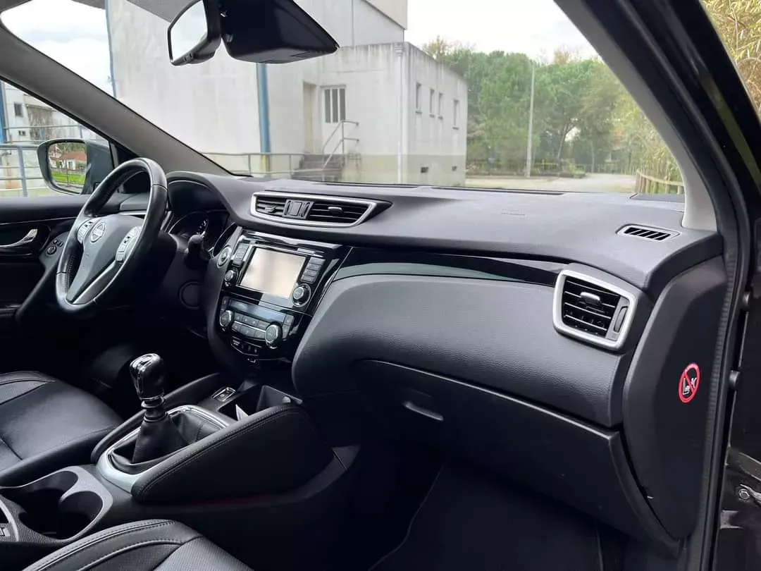 Nissan Qashqai 1.5 dCi Tekna Premium Pele 27