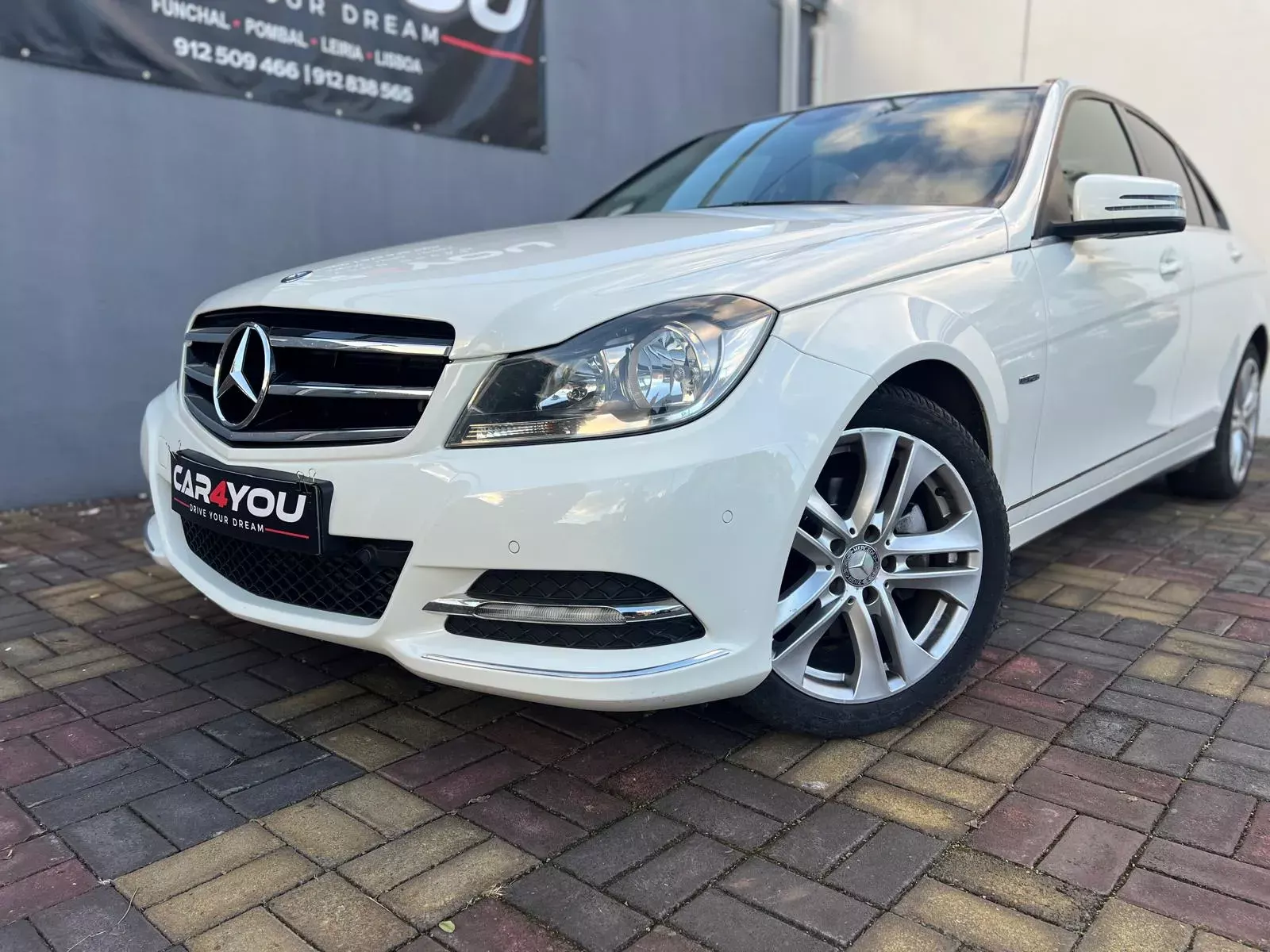 Mercedes-Benz C 220 CDi Avantgarde BlueEfficiency Aut. 12
