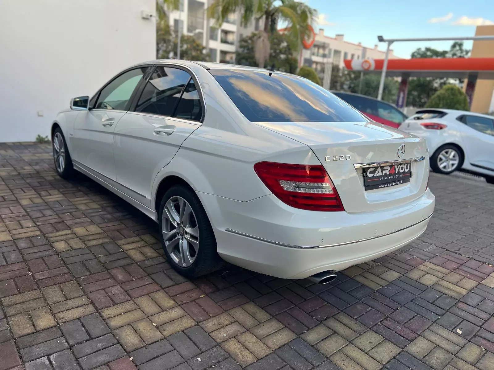 Mercedes-Benz C 220 CDi Avantgarde BlueEfficiency Aut. 13