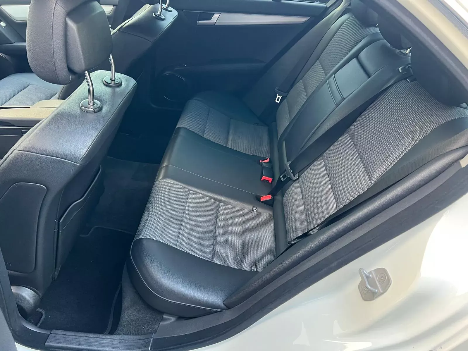 Mercedes-Benz C 220 CDi Avantgarde BlueEfficiency Aut. 20