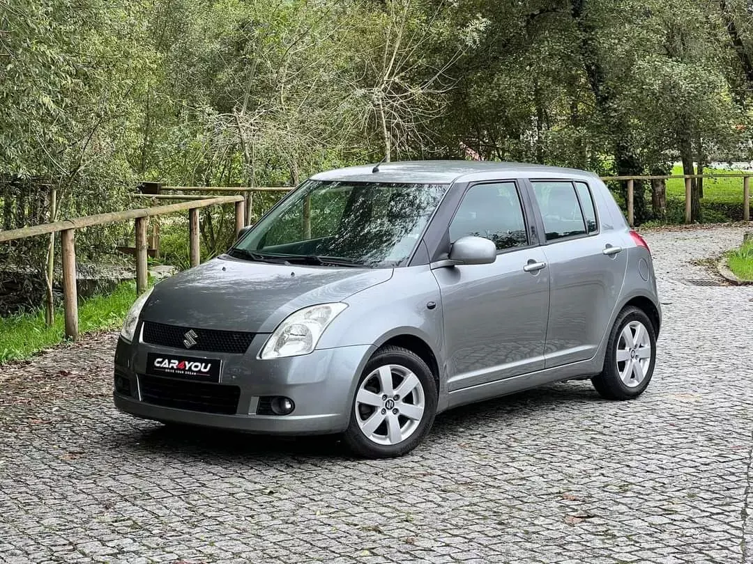Suzuki Swift 1.3 16V Sport 1