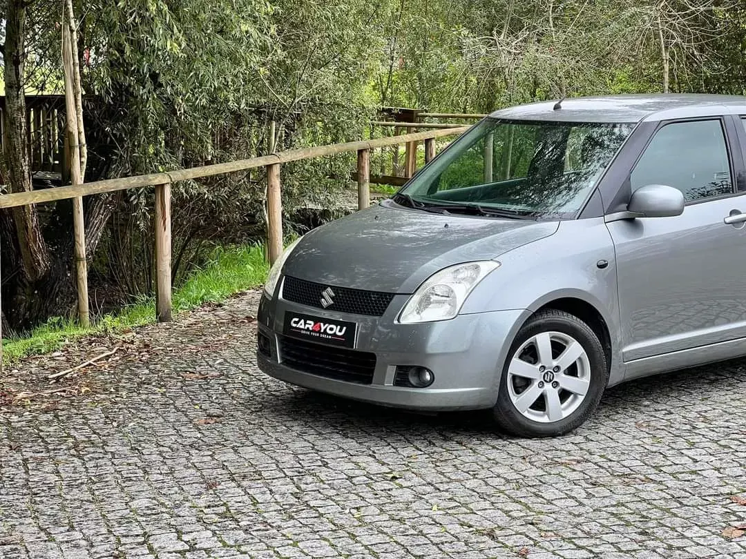 Suzuki Swift 1.3 16V Sport 2