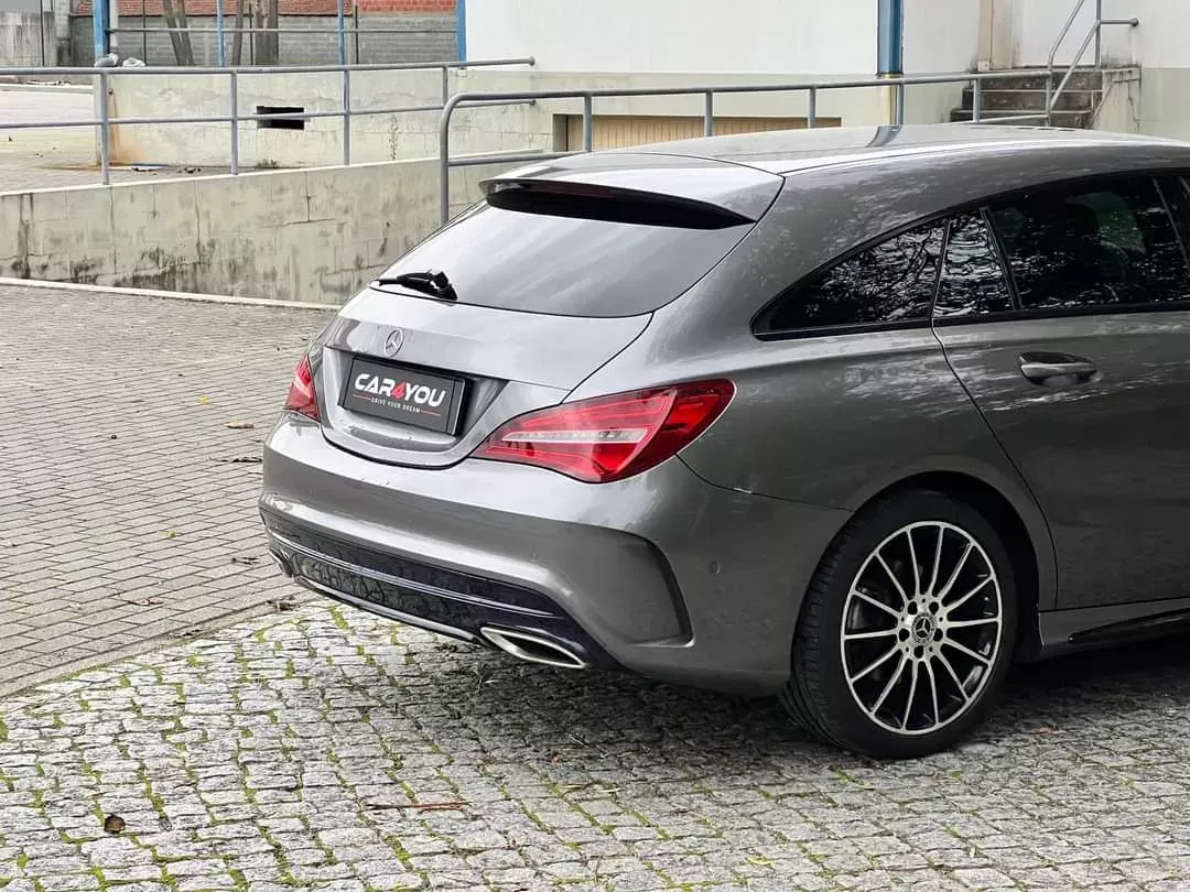 Mercedes-Benz CLA 200 d Shooting Brake AMG Line Aut. 5