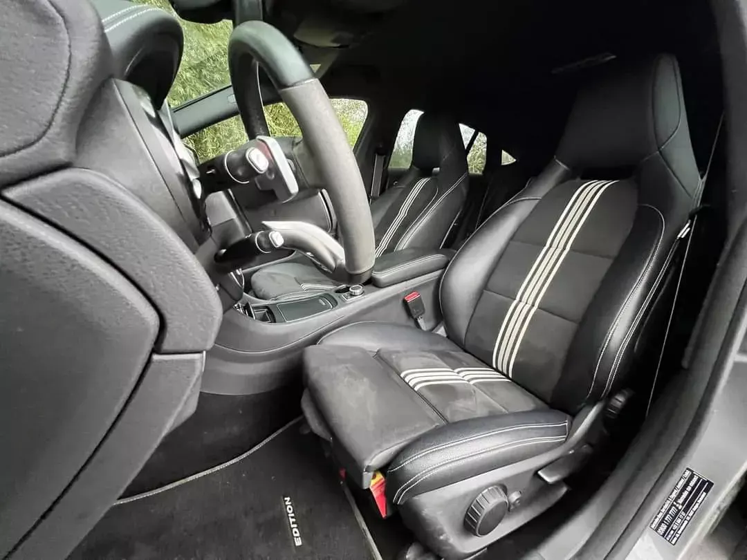 Mercedes-Benz CLA 200 d Shooting Brake AMG Line Aut. 21