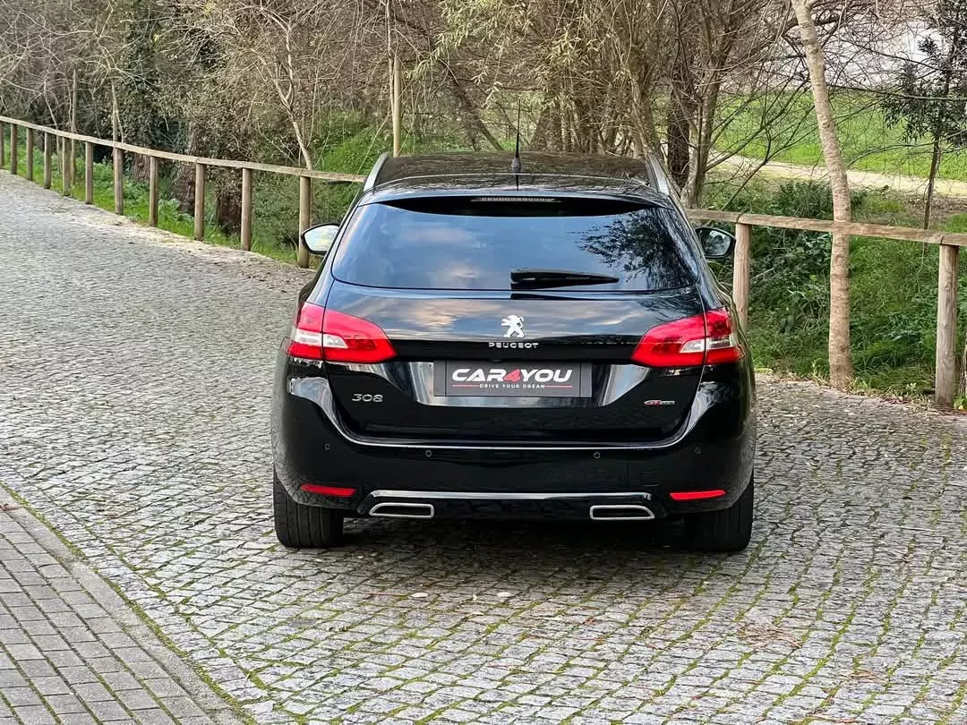 Peugeot 308 SW 1.2 PureTech GT Line EAT6 8